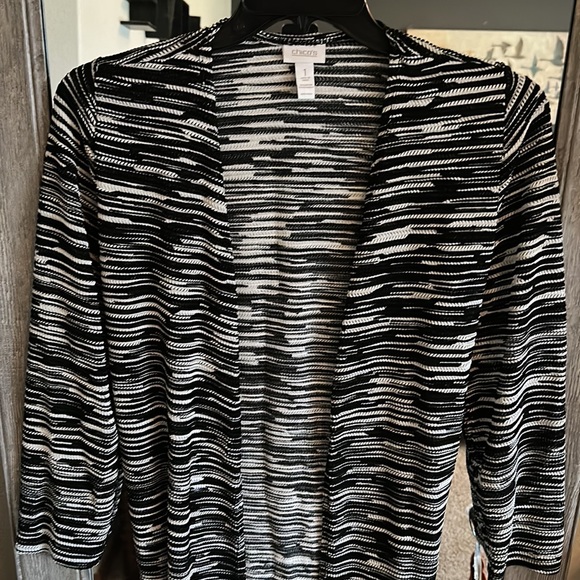 🖤 Chicos Cardigan. EUC. Chicos size 1/US size M. - Picture 2 of 6
